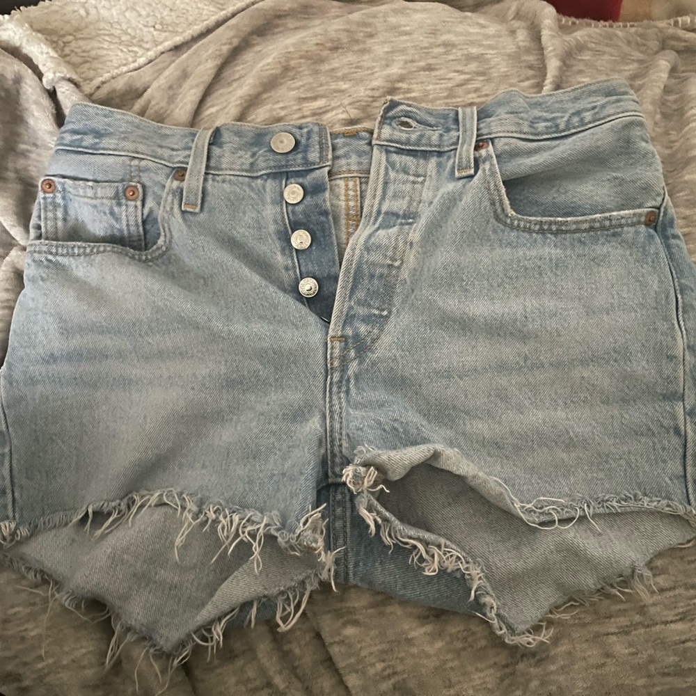 Levi Shorts
